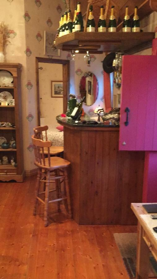 Teresas Cottage Donegal Town Bagian luar foto