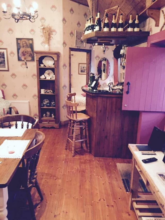 Teresas Cottage Donegal Town Bagian luar foto